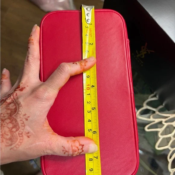 Yves Saint Laurent Quilted Red Cosmetic Case with Gold Hardware - Picture 9 of 13